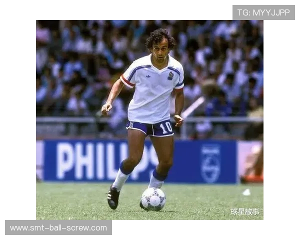 18号现役足球明星的传奇故事与场上风采全解析